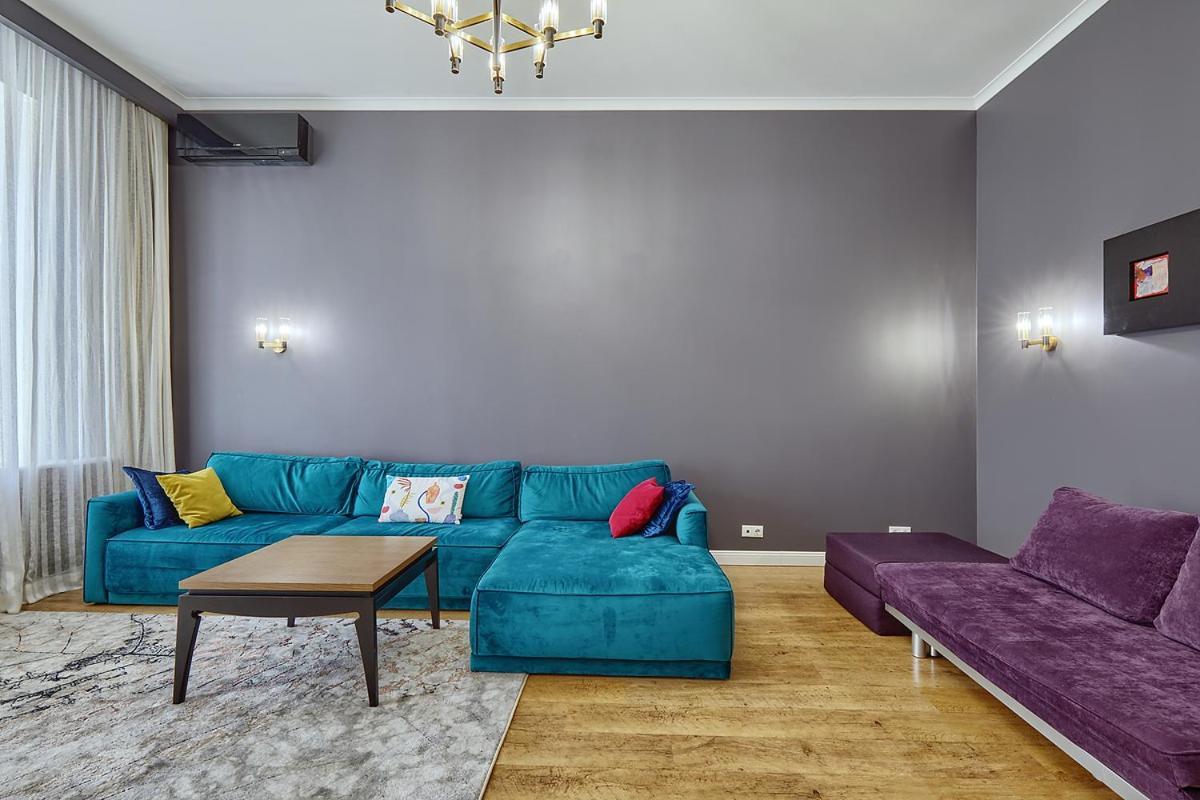 Saksaganskogo Centre Apartment เคียฟ ภายนอก รูปภาพ