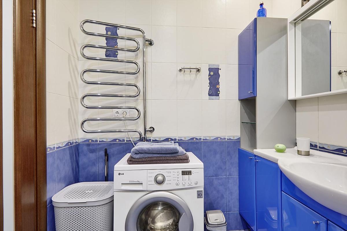Saksaganskogo Centre Apartment เคียฟ ภายนอก รูปภาพ