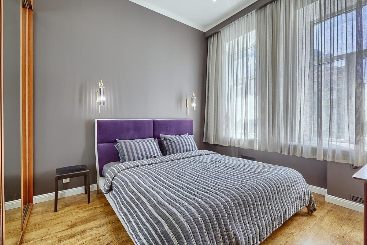 Saksaganskogo Centre Apartment เคียฟ ภายนอก รูปภาพ