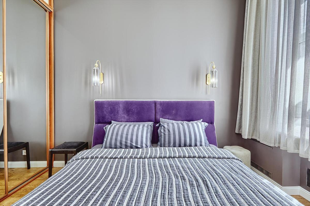 Saksaganskogo Centre Apartment เคียฟ ภายนอก รูปภาพ
