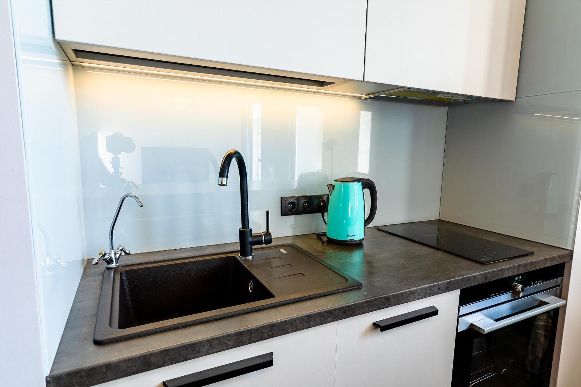 Saksaganskogo Centre Apartment เคียฟ ภายนอก รูปภาพ
