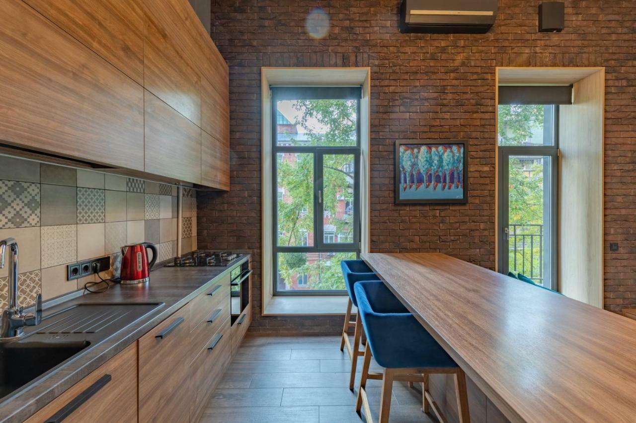 Saksaganskogo Centre Apartment เคียฟ ภายนอก รูปภาพ