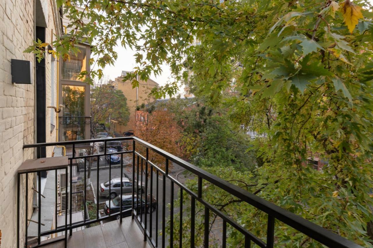 Saksaganskogo Centre Apartment เคียฟ ภายนอก รูปภาพ