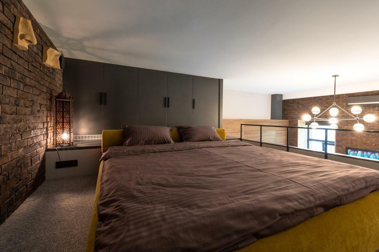 Saksaganskogo Centre Apartment เคียฟ ภายนอก รูปภาพ